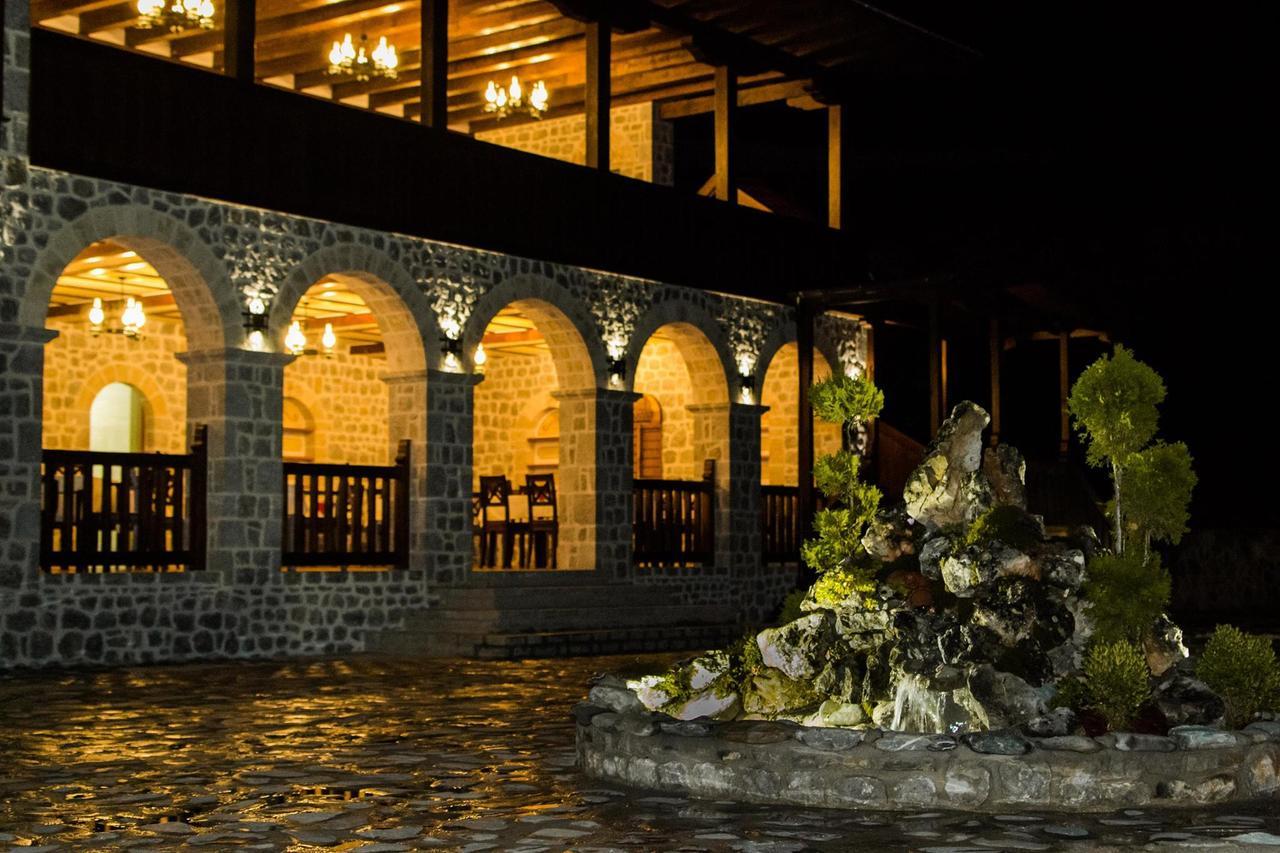 The House Of The Miyaks Hotel Rostusa Ngoại thất bức ảnh